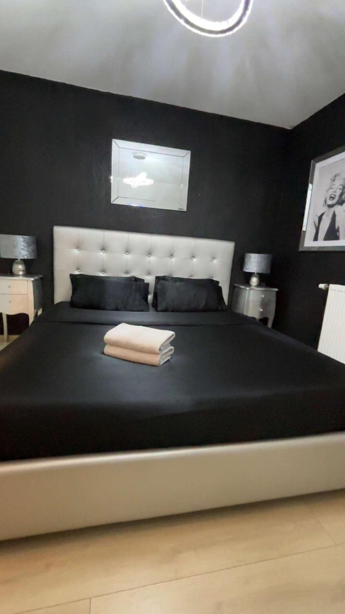 Suite Jacuzzi "Spa Privatif " Appartement Jacuzzi Тулуза Екстериор снимка
