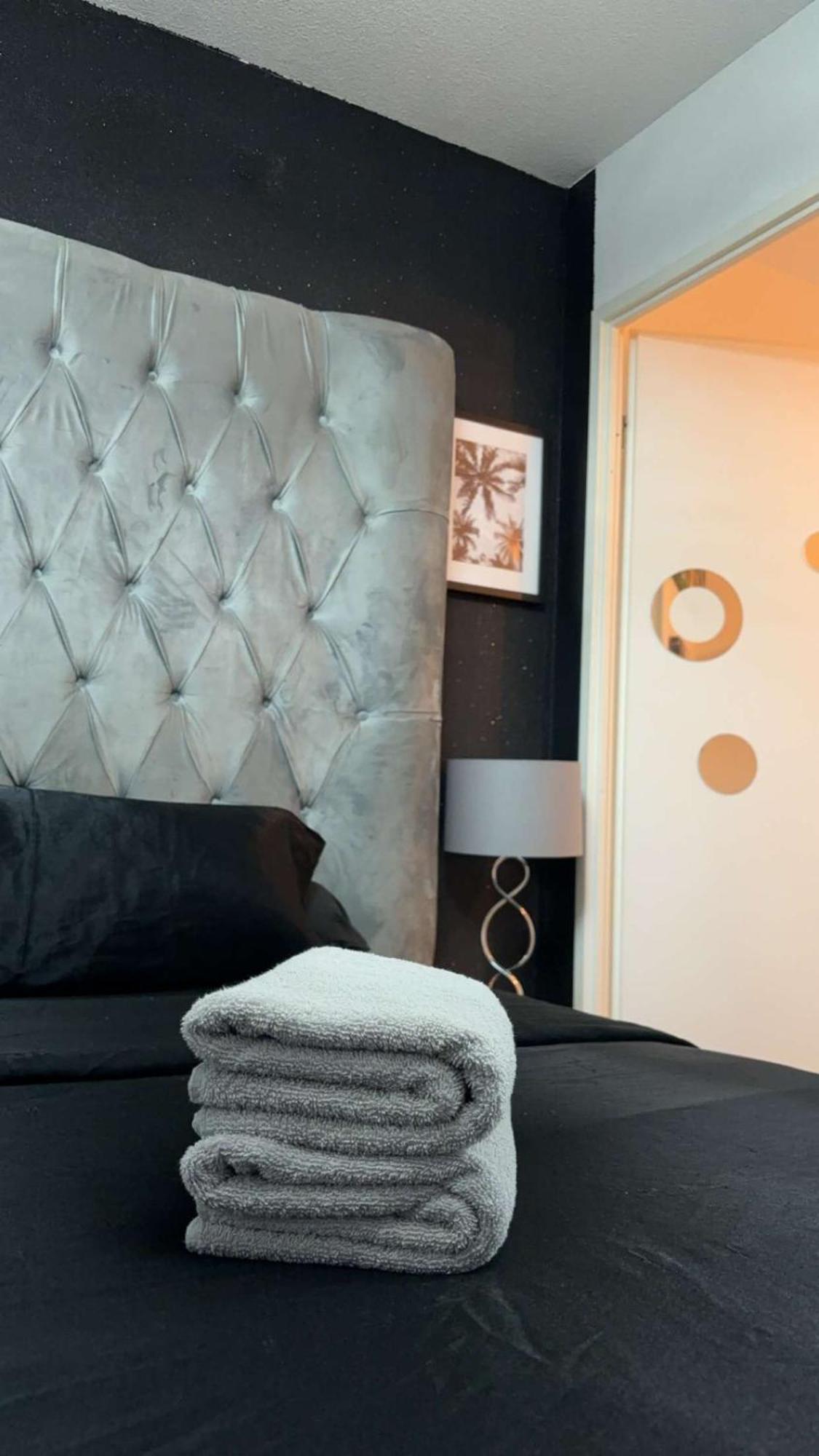 Suite Jacuzzi "Spa Privatif " Appartement Jacuzzi Тулуза Екстериор снимка